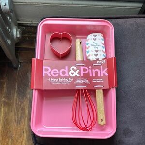 Red & Pink 4 Piece Baking Set